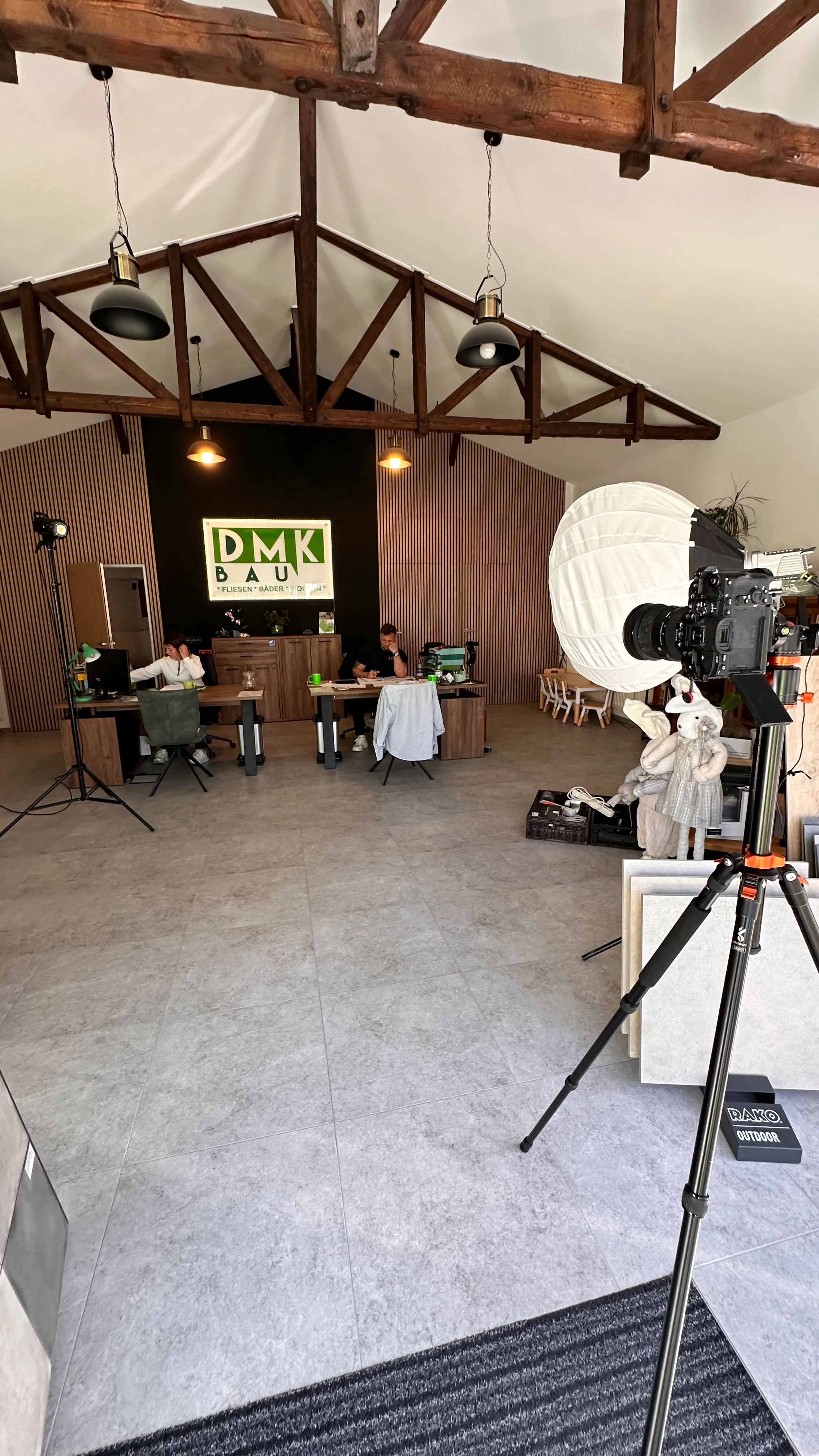 Foto- und Videodreh im Betrieb von DMK Bau